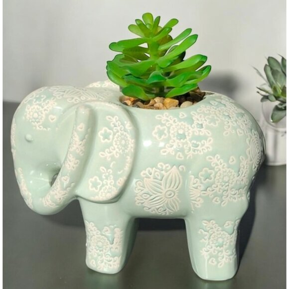 Ceramic Elephant-Shaped Succulent Holder With Intricate Floral Patterns - Picture 11 of 12